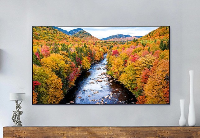 Tivi Samsung QA55Q70CAKXXV